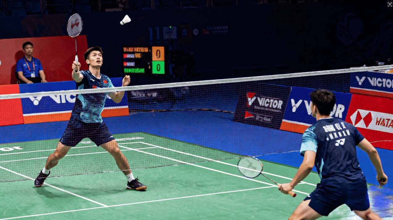 SY225C中型液压挖掘机